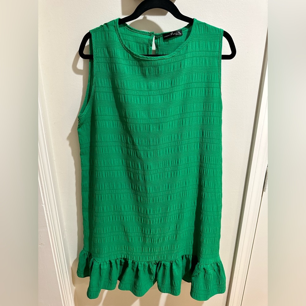 Green shift dress